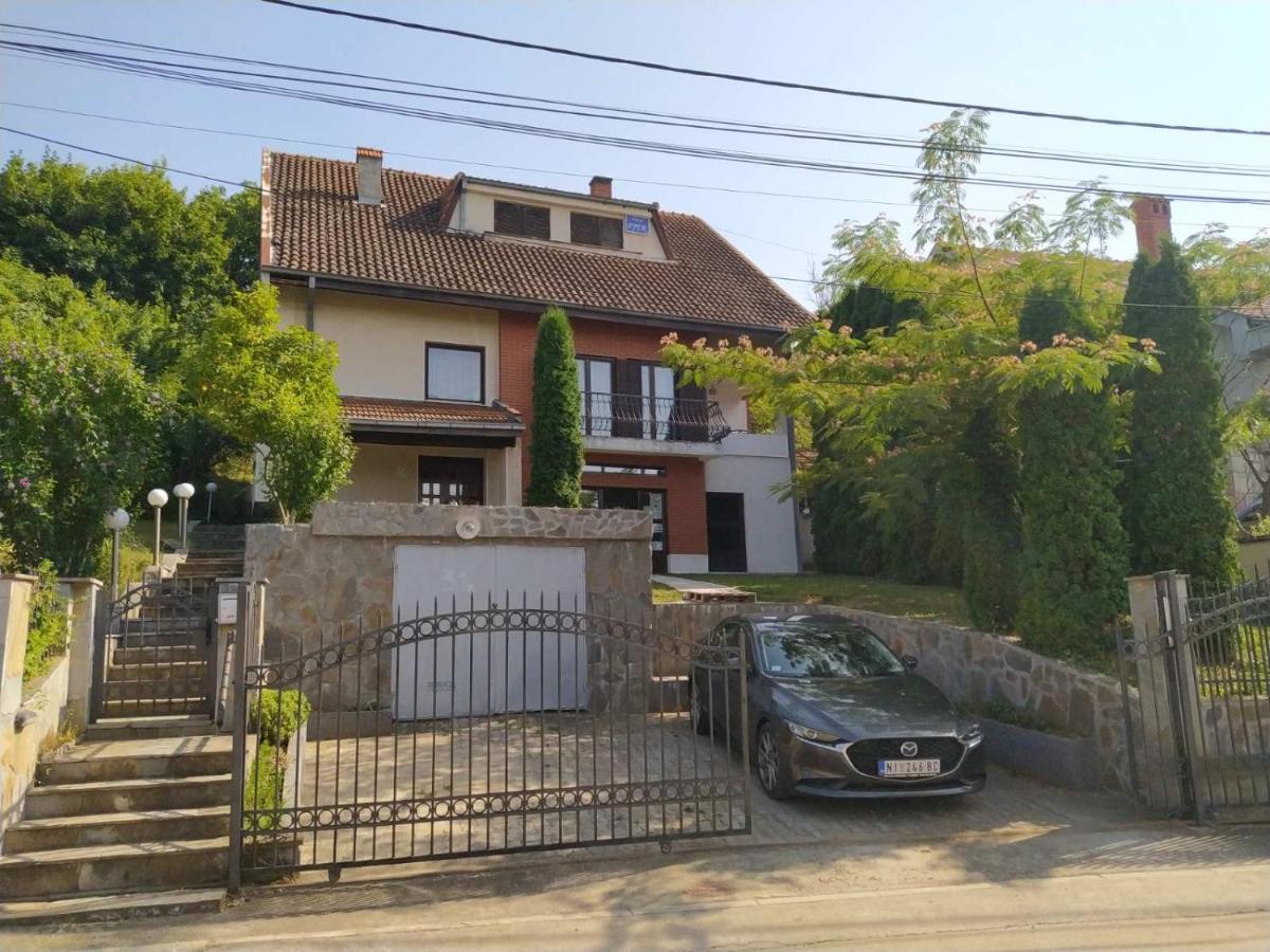 Pjer Sobe Niska Banja Ξενοδοχείο Εξωτερικό φωτογραφία